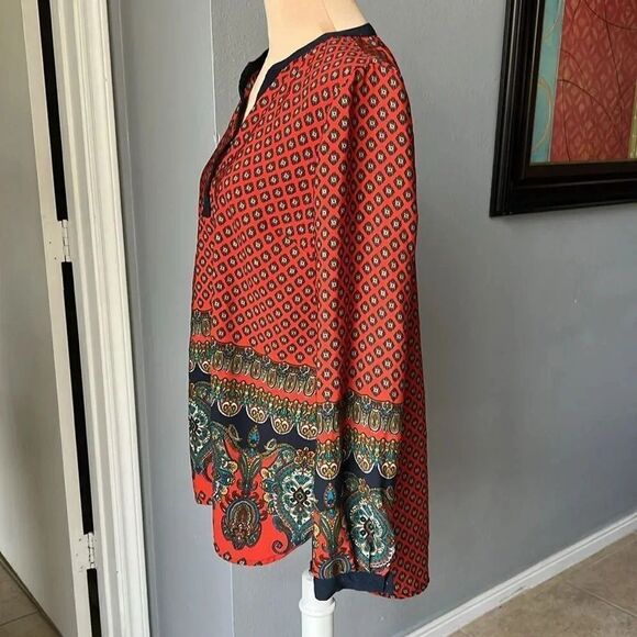 Tunic Top - Picture 2 of 5